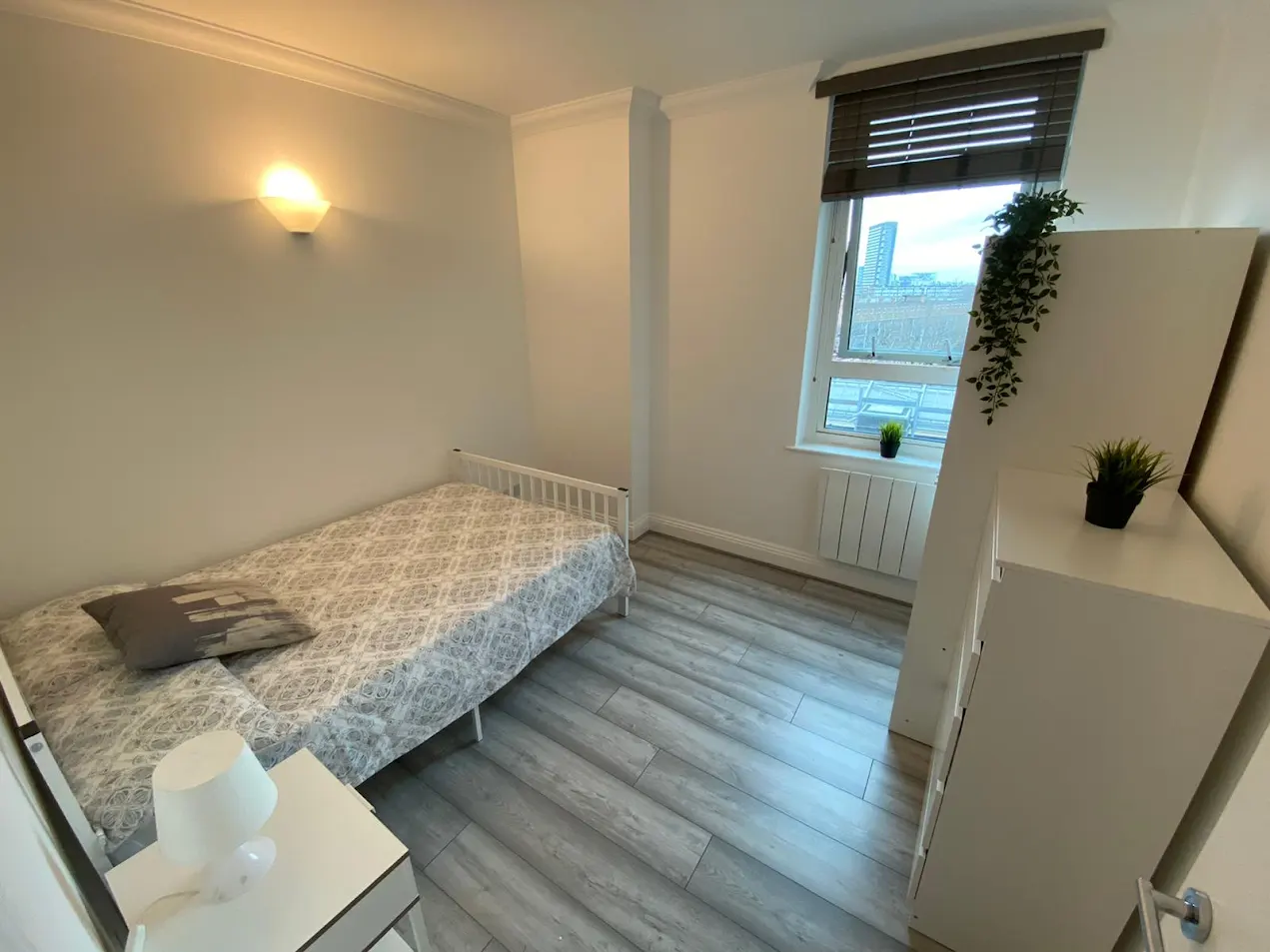 Double room in Crossharbour